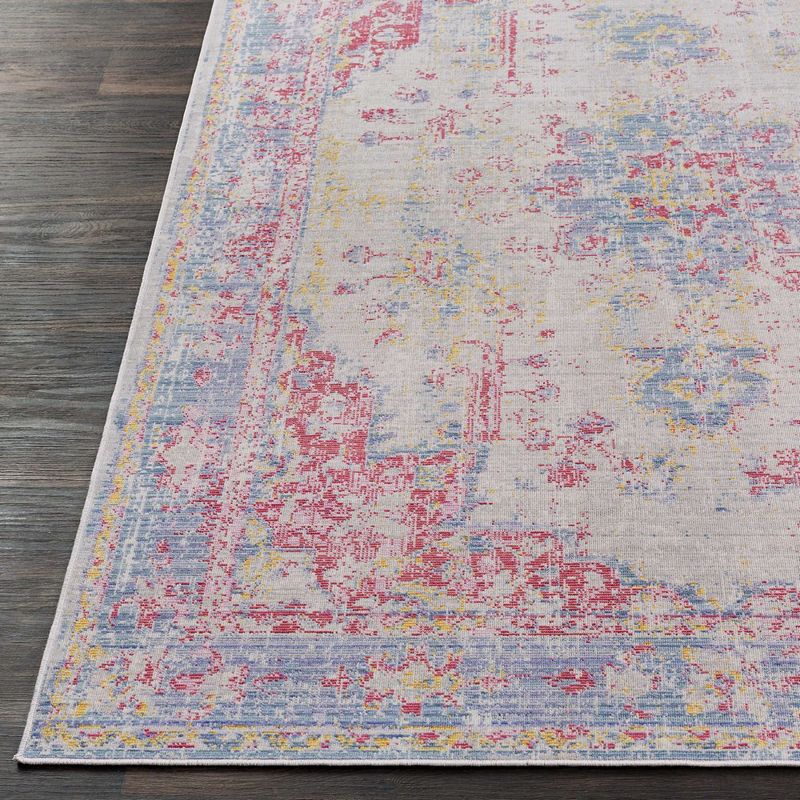 Everly Traditional Area Rug