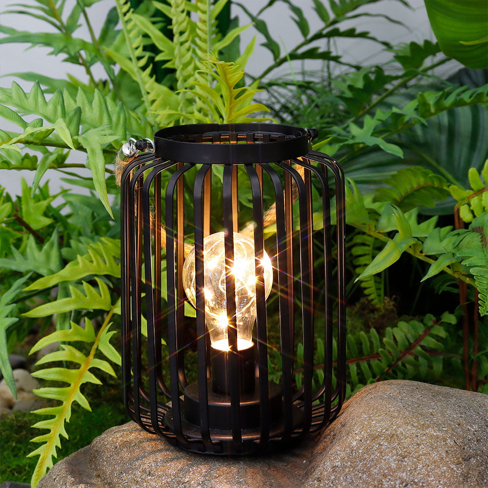 JHY DESIGN Medium Metal Cage Outdoor lantern， Battery Powered Cordless Lamp， Decorative Hanging Lantern with Rope Handle (Black)