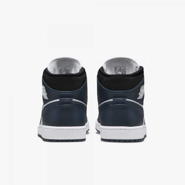 Air Jordan 1 Mid 'Armory Navy' 554724-411