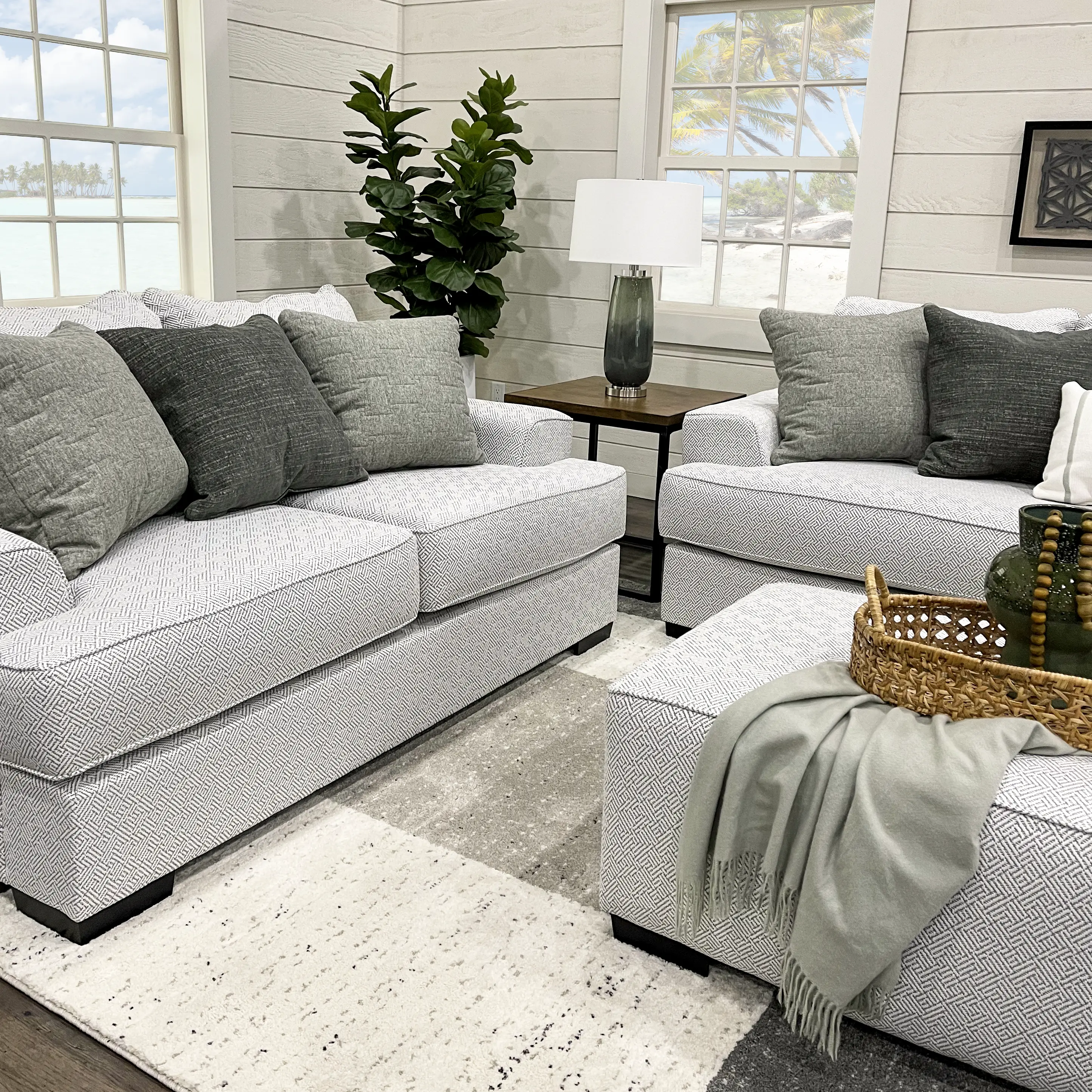 Renegade Pewter Gray Loveseat