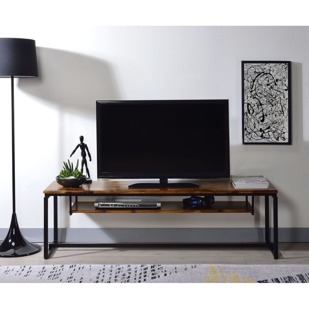 67 inch Industrial Jurgen TV Stand TV Table with 1 Wooden Fixed Media Shelf and Metal Sled Open Base， Oak and Black