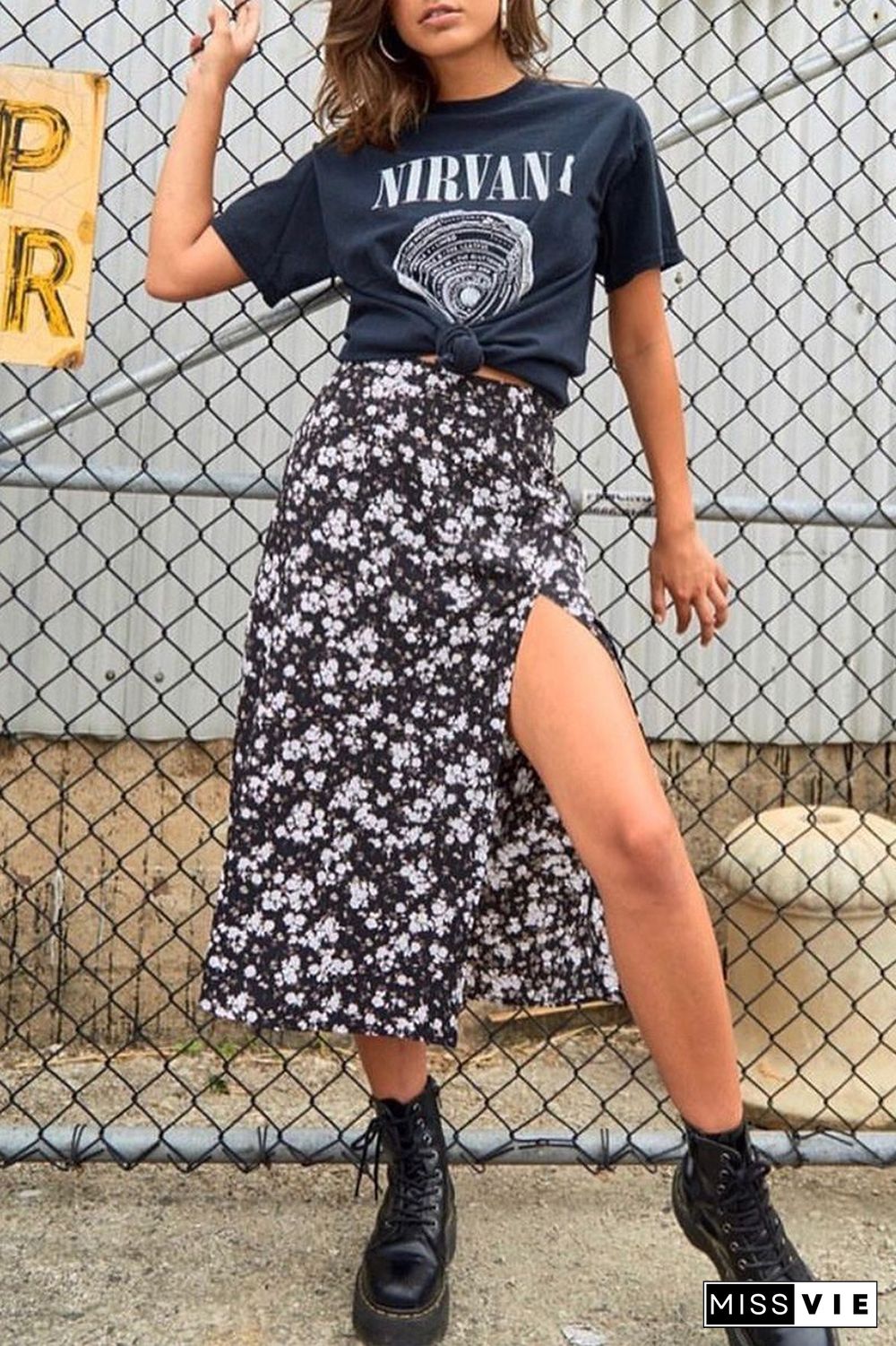 Slimming High Waisted Short Floral Skirt With Slit