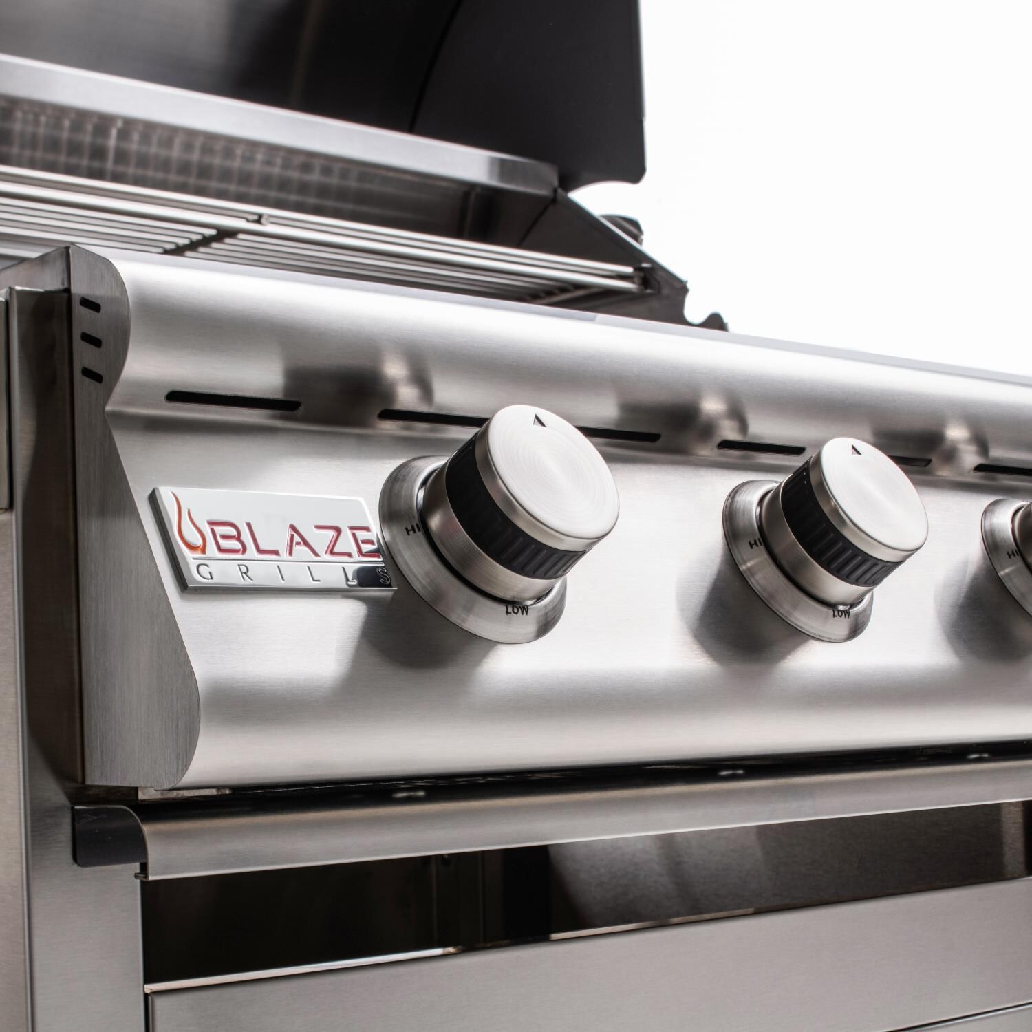 Blaze Prelude LBM 32-Inch 4-Burner Propane Grill