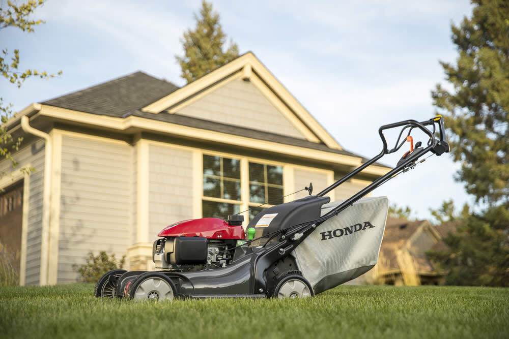 Honda 21 In. Steel Deck 3-in-1 Walk Behind Self Propelled Lawn Mower Nexite Deck Self Propelled 4-in-1 Versamow Hydrostatic Lawn Mower