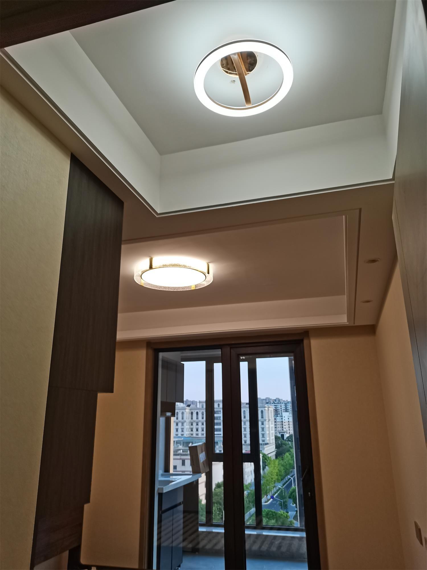 Round Low Profile Ceiling Light