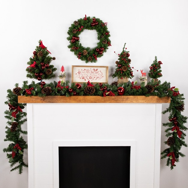 Unlit Green Canadian Pine Artificial Christmas Wreath