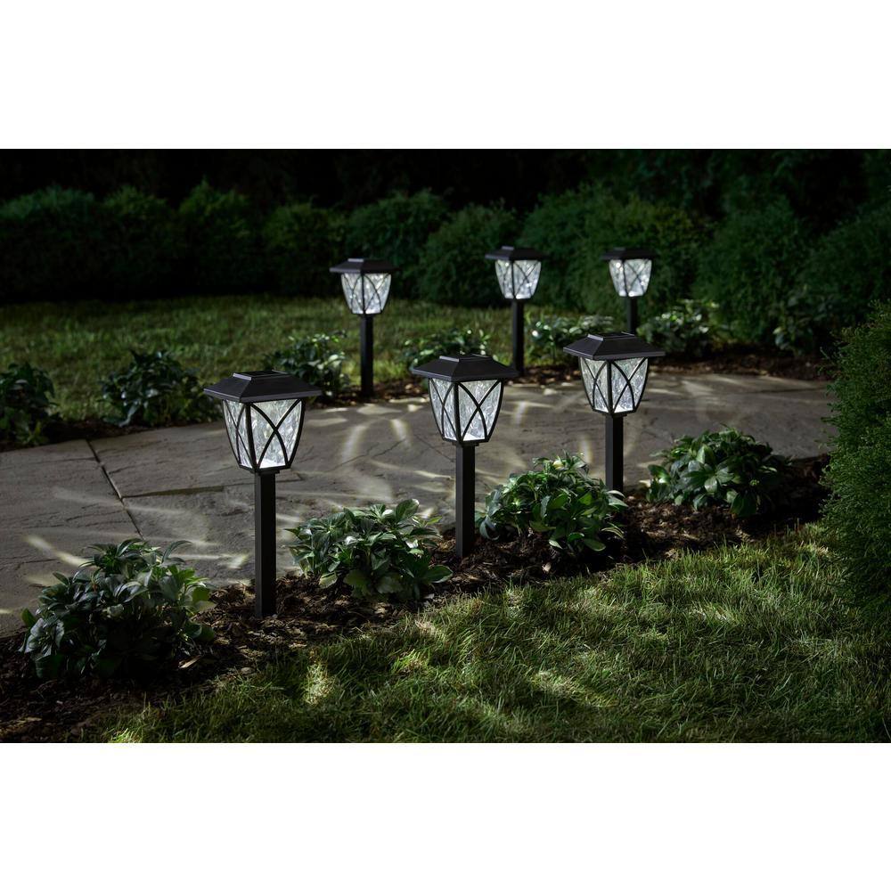 Hampton Bay Cunningham 10 Lumens Solar Black LED Path Light (4-Pack) P3100-01-06