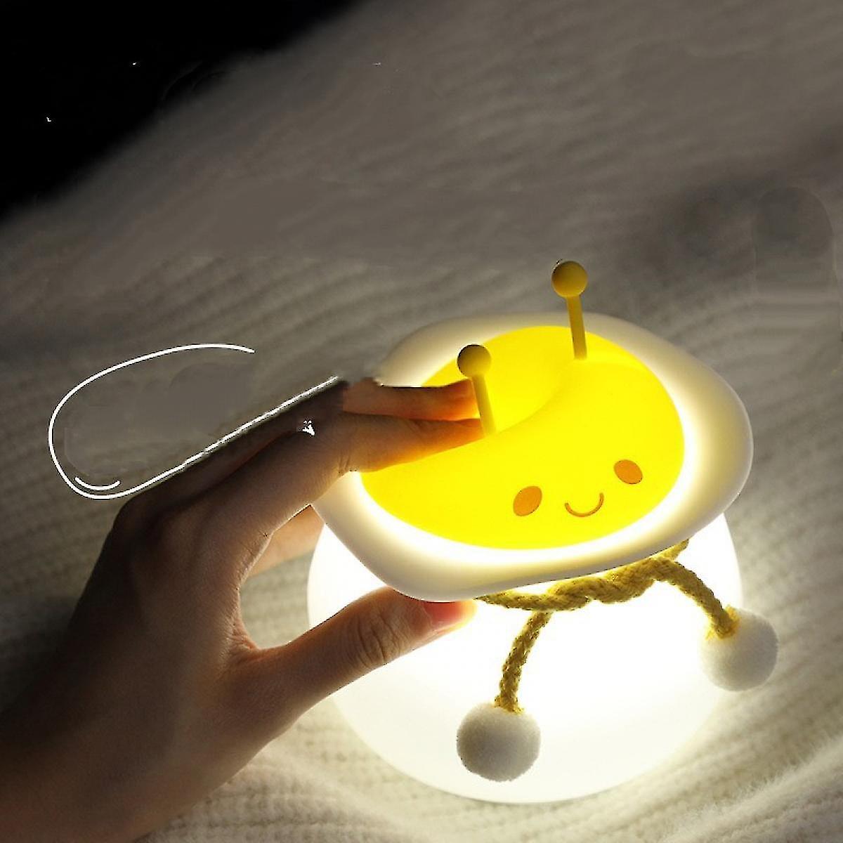 Intelligent Voice Small Night Light Usb Charging Led Intelligent Voice Atmosphere Light Voice Controlled Silicone Clap Light Yellow