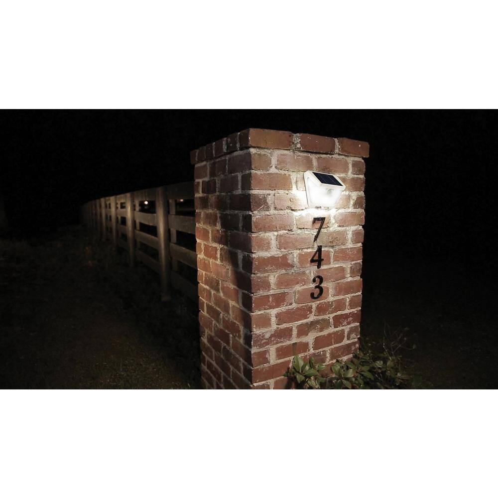 HALO SWL 70-Watt White Motion Activated Outdoor Integrated LED Solar Wedge Light Dusk to Dawn 800 Lumens 4000K SWL0840W