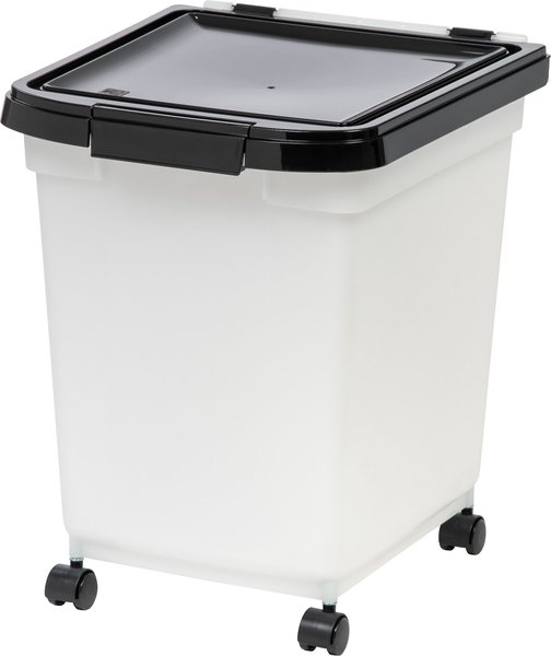 IRIS USA WeatherPro Airtight Dog， Cat， Bird and Other Pet Food Storage Bin Container w/Attachable Casters