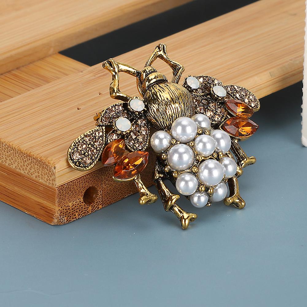 Cute Cartoon Insect Shaped Brooch Aluminum Alloy Lapel Pin Scarf Clothes Decoration Accessory