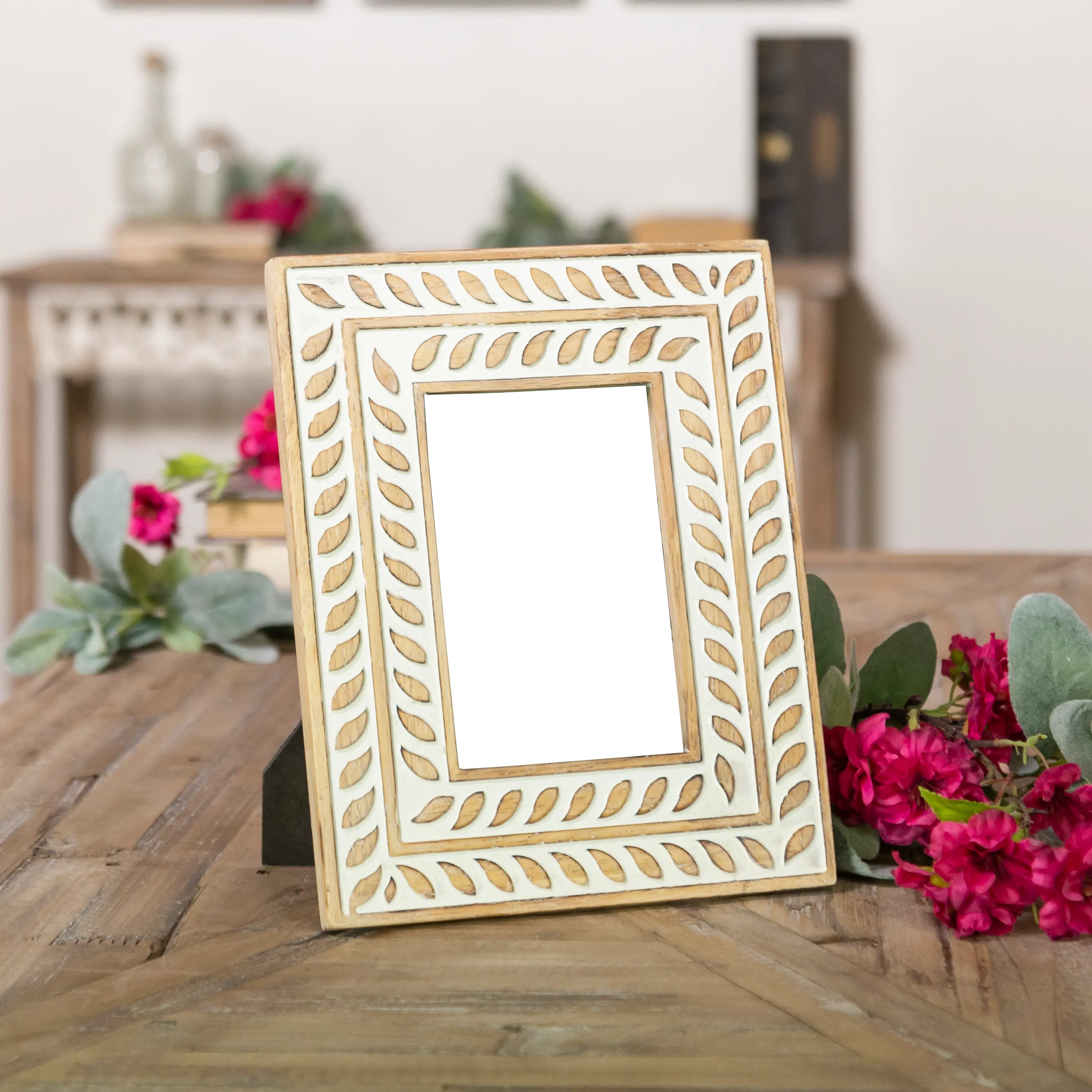 4x6 White Wash Wooden Picture Frame