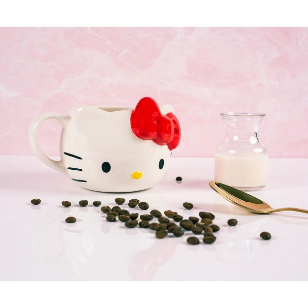 Silver Buffalo Hello Kitty Red Bow Ceramic 3d Molded Mug Holds 22 Ounces