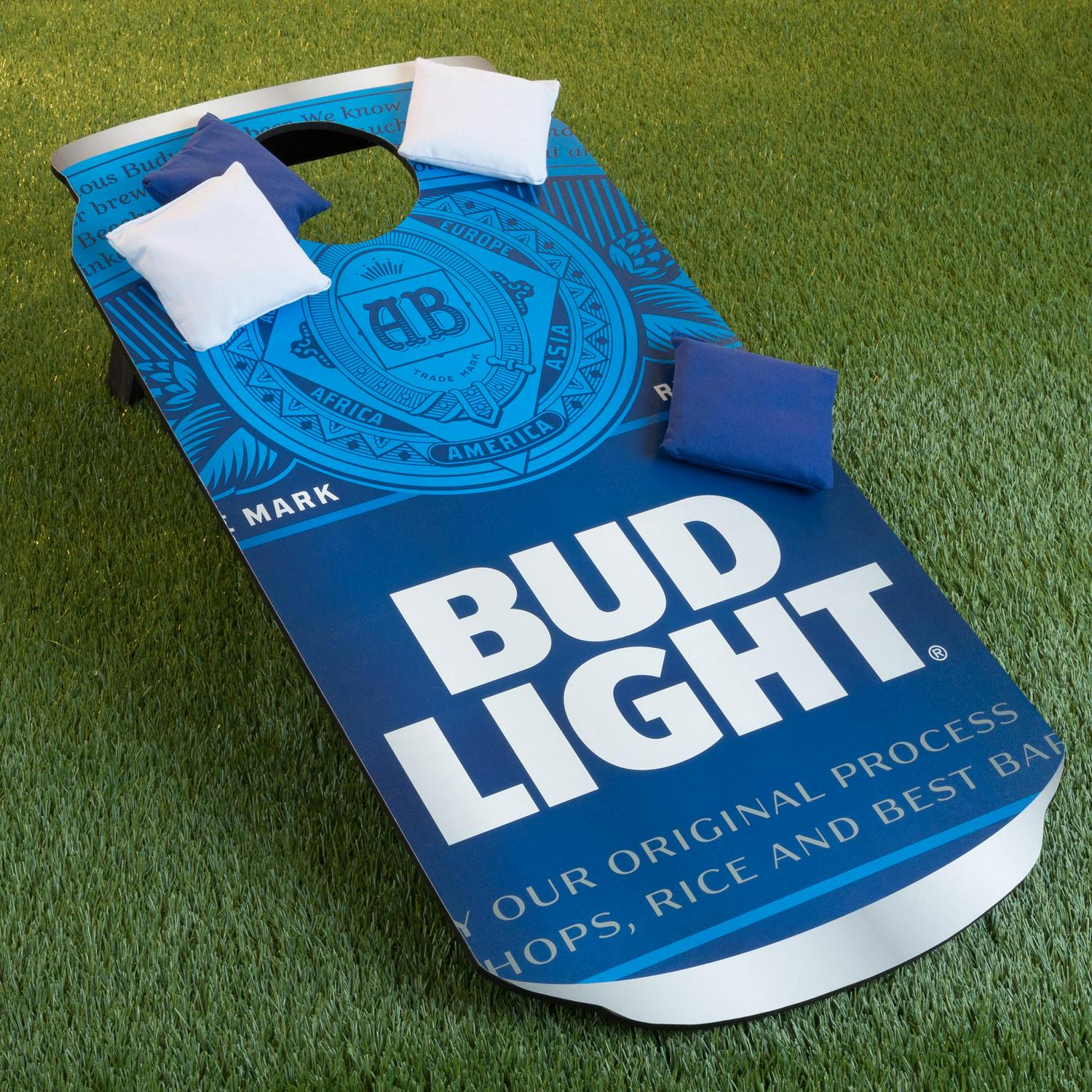 Bud Light Cornhole Outdoor Game Set， 2 Wooden Anheuser-Busch Can-Shaped Corn Hole Toss Boards with 8 Bean Bags