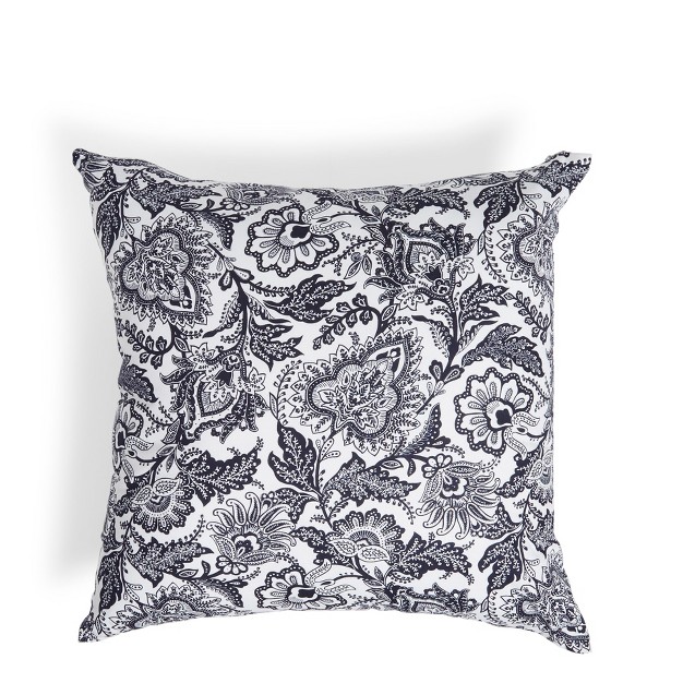 Vera Bradley Women x27 s Decorative Throw Pillow