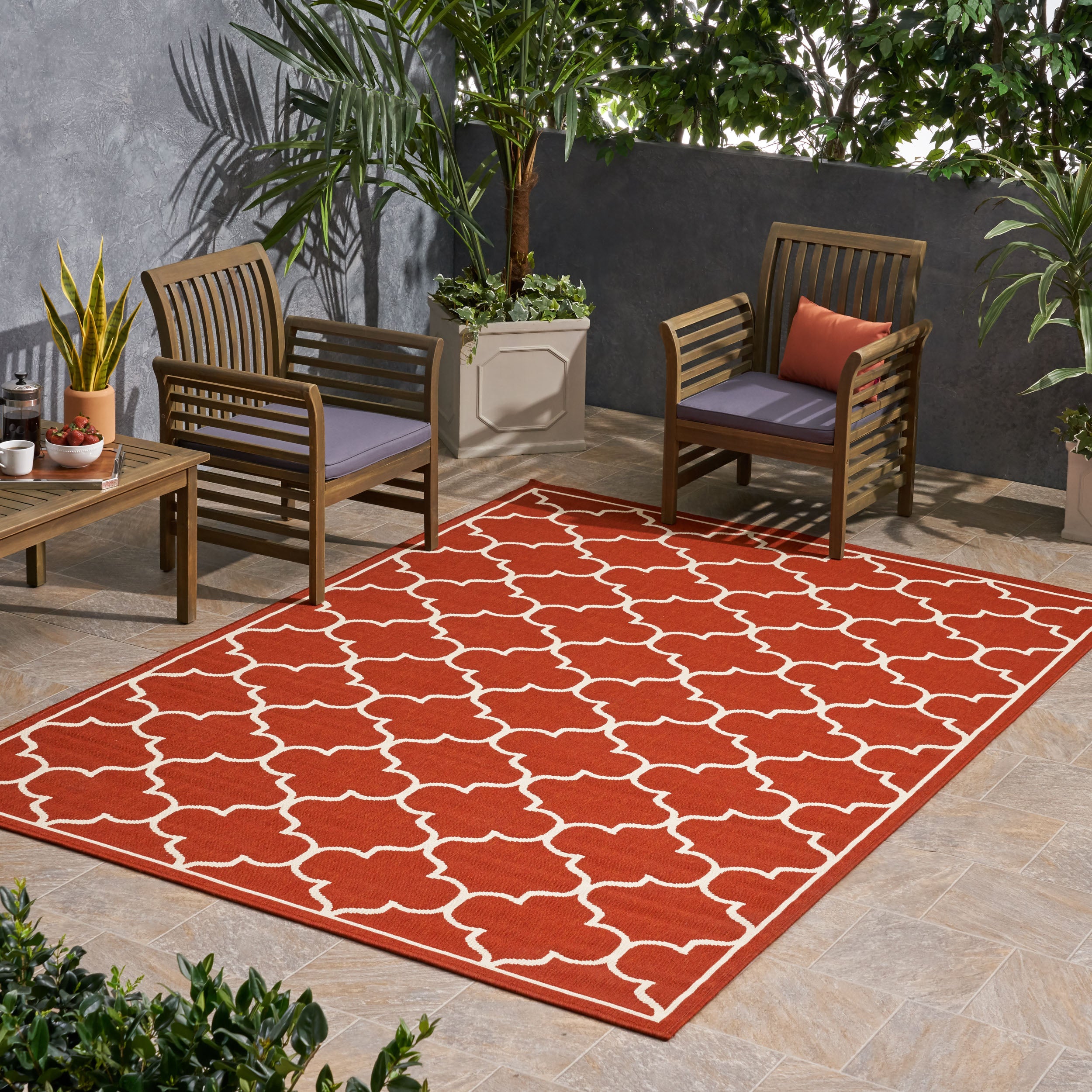 Vivian Outdoor Trefoil Area Rug