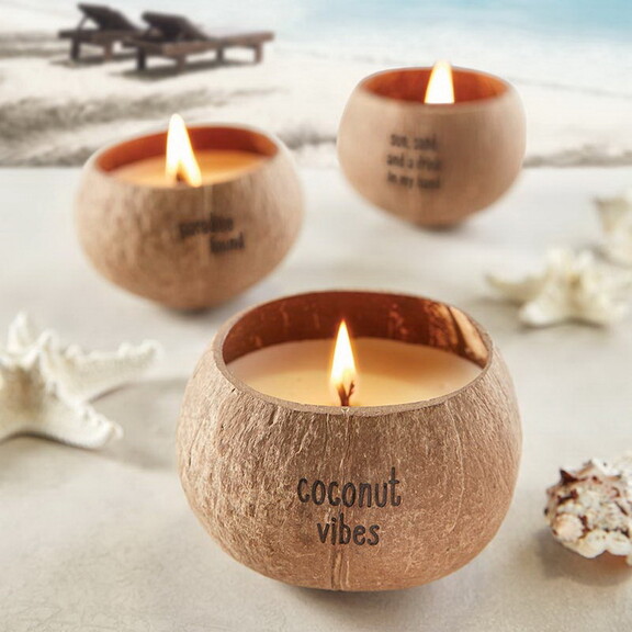 47th   Main DMR677 Paradise Found Coconut Candle