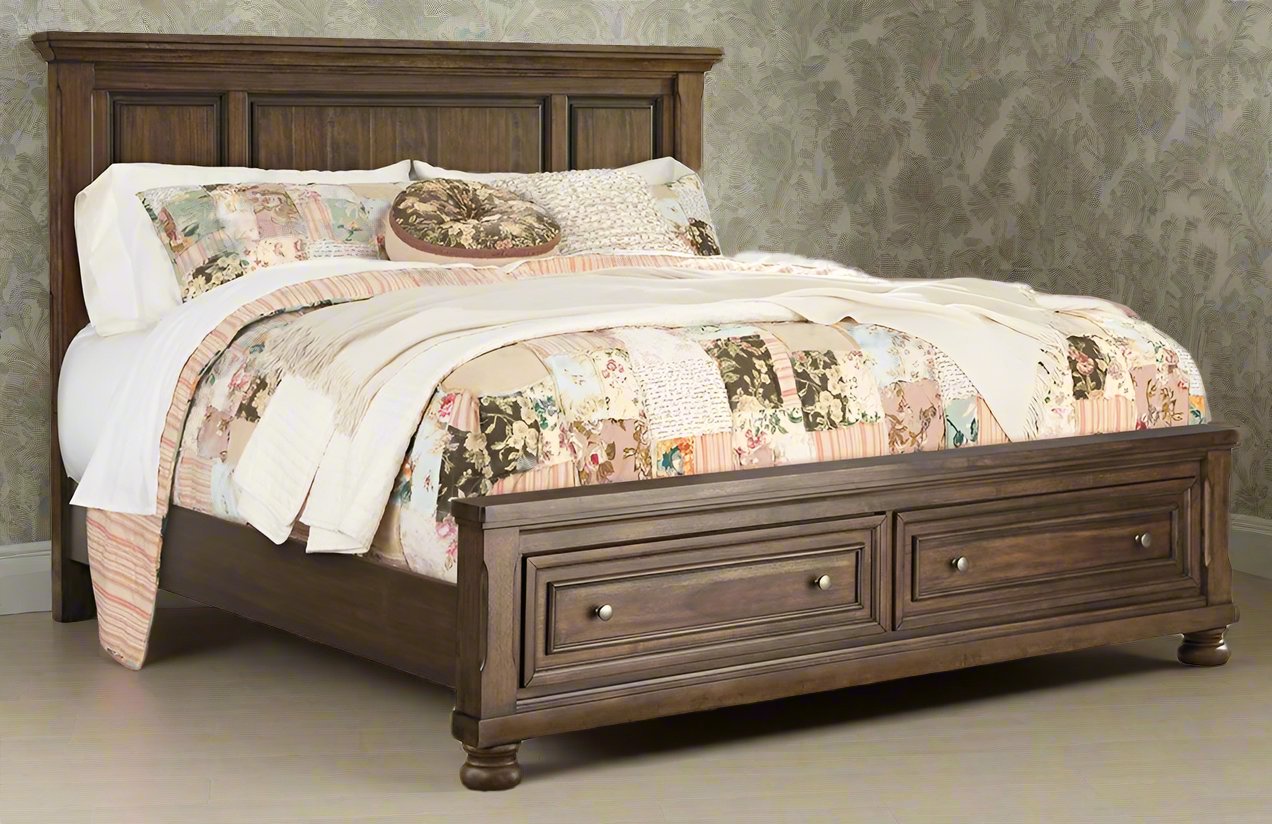 Flynnter Queen Storage Panel Bed