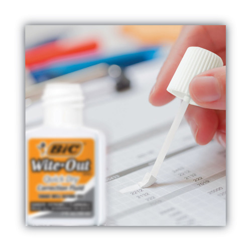 BIC Wite-Out Quick Dry Correction Fluid， 20 mL Bottle， White， 1/Dozen (WOFQD12WE)