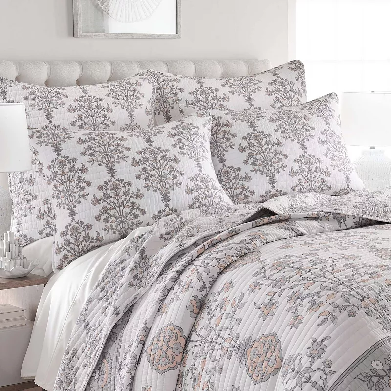 Levtex Home Filligree Quilt Set with Shams