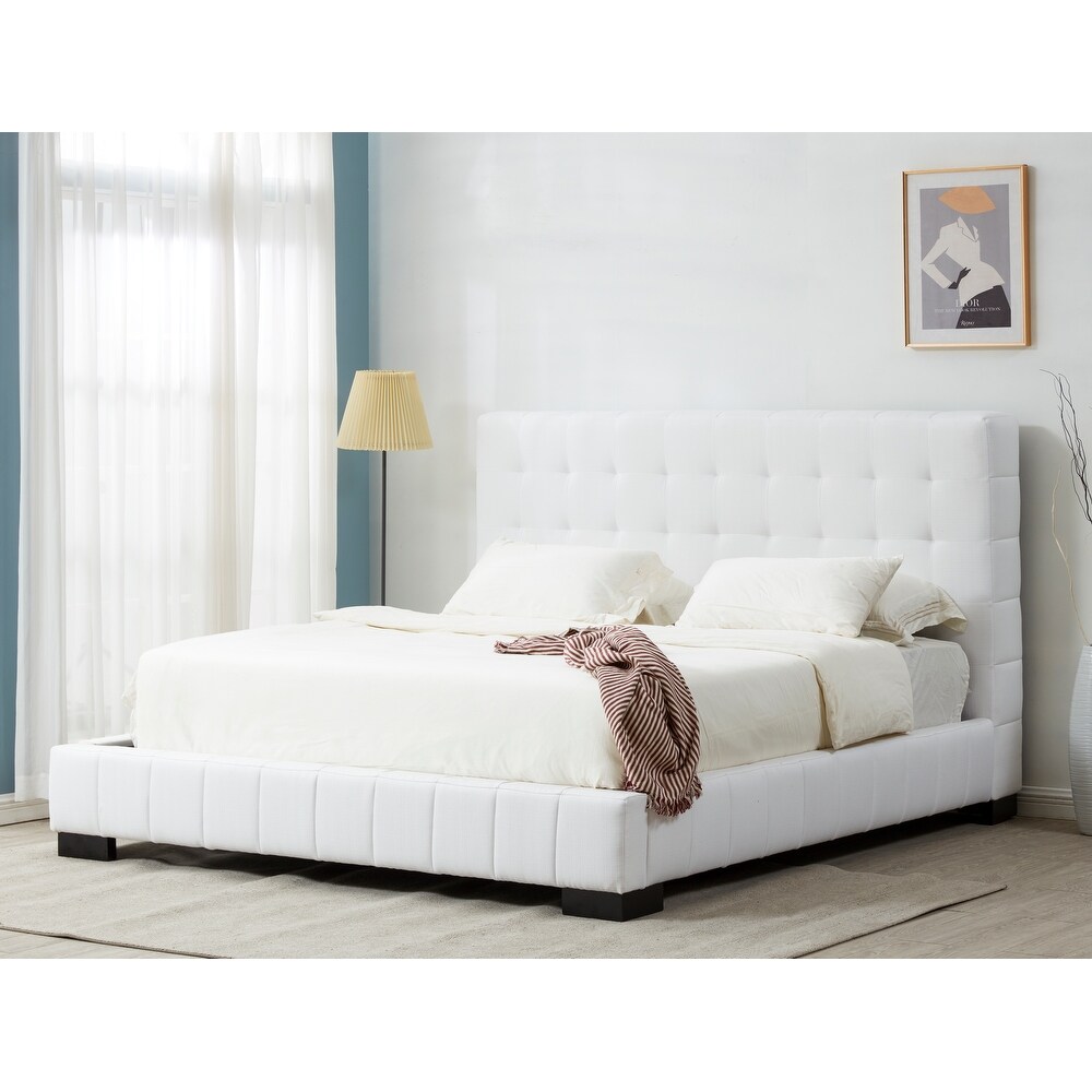 SAFAVIEH Couture Vivaldi Tufted Linen Bed