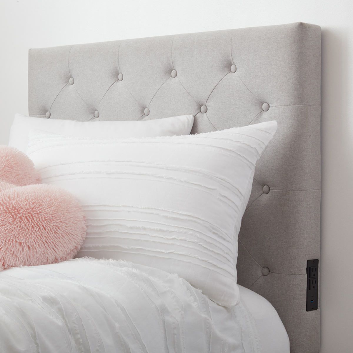 Dormify Harlow Tufted Charging Headboard