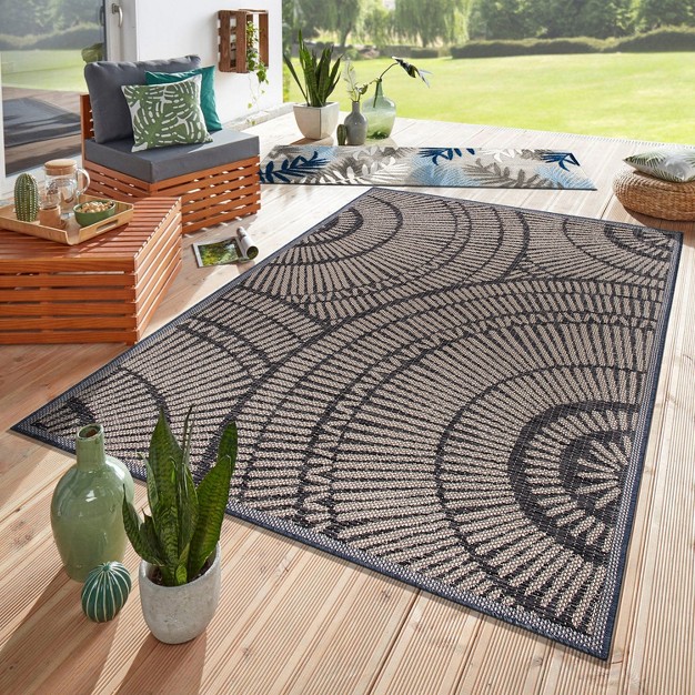 World Rug Gallery Abstract Indoor outdoor Area Rug