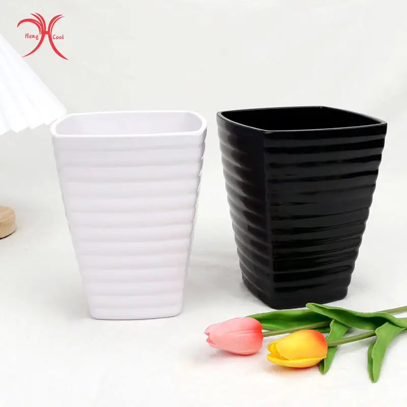 Garden Supplies Manufacturer Indoor Garden Home Decor Small Ceramic Modern Flower Pots Planter Pot Vase