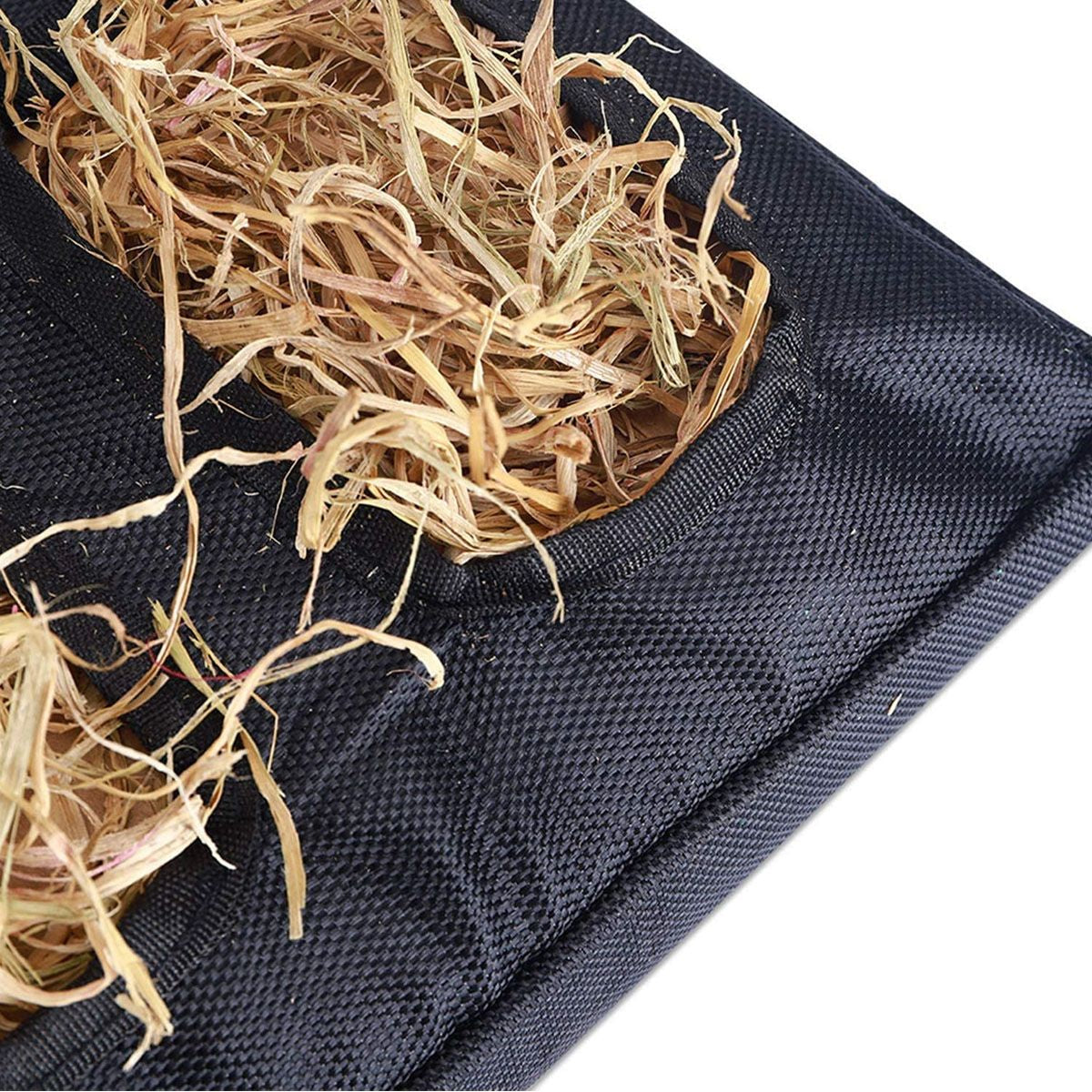 Deago 2 Pcs Guinea Pig Hay Feeder， Hanging Rabbit Hay Feeder Bag for Guinea Pigs Bunnies Chinchillas Hamsters Small Animals Hay Storage (Black)