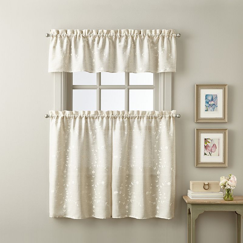 CHF Lynette Tier Window Curtain Set