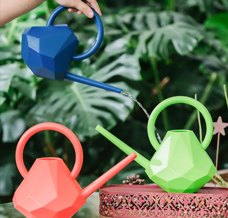 Wholesale garden supplies household watering pot long spouted watering pot