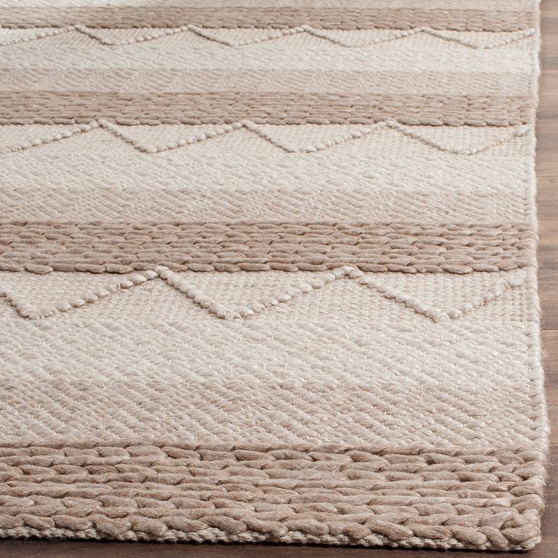 Safavieh Natura Bennett Striped Rug