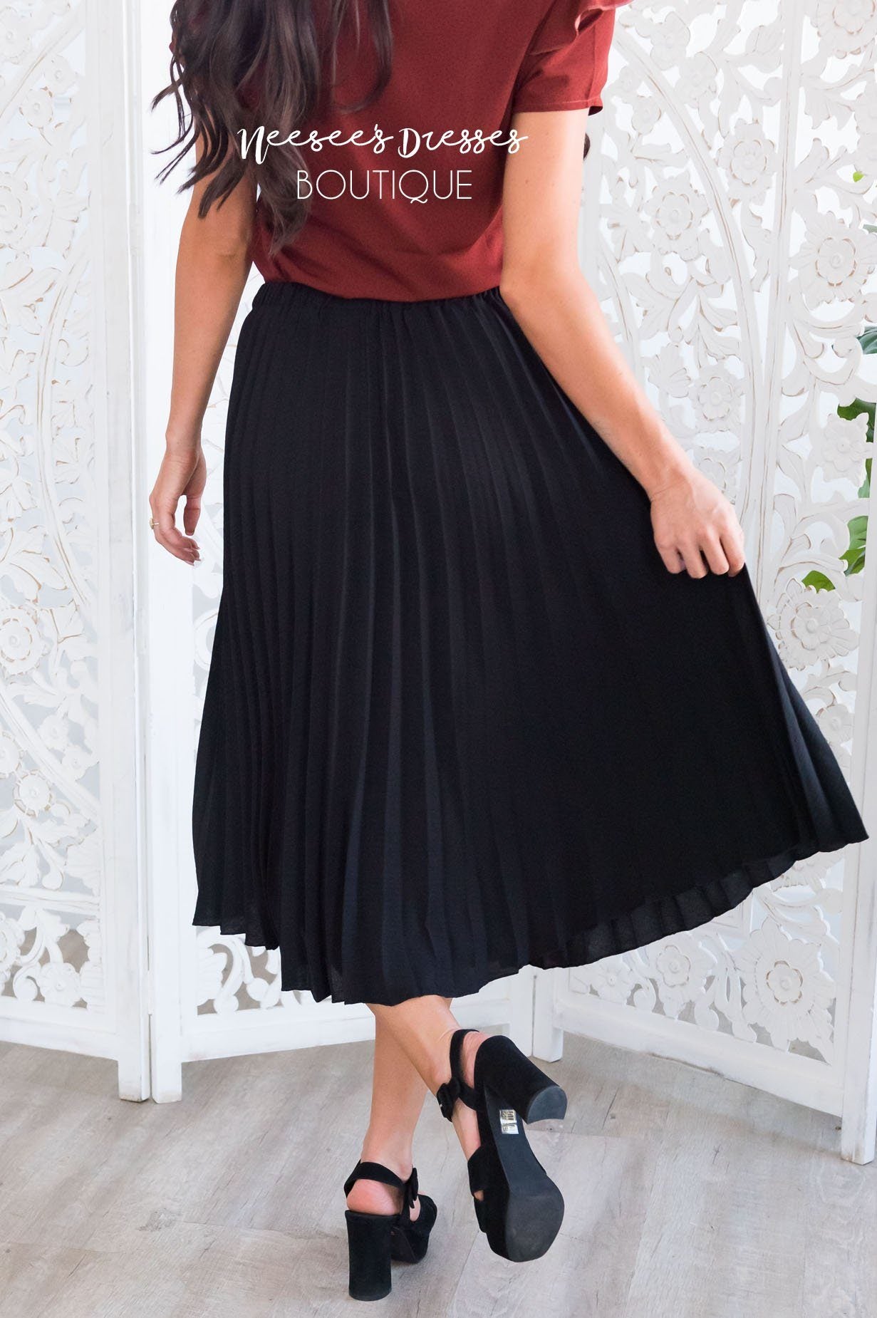 What A Darling Modest Pleat Skirt