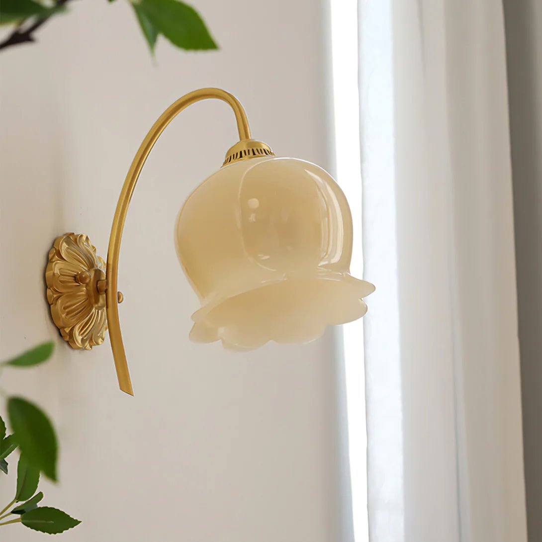 Valley Flower Wall Lamp