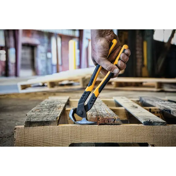 DEWALT 10 Multi-Function End Nipper