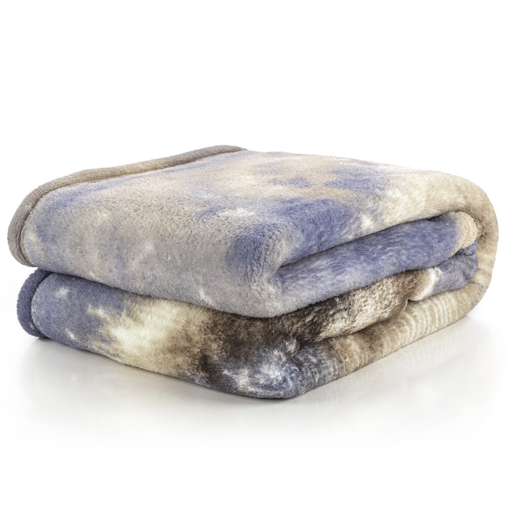 Lone Wolf Super Soft Plush Fleece Throw Blanket