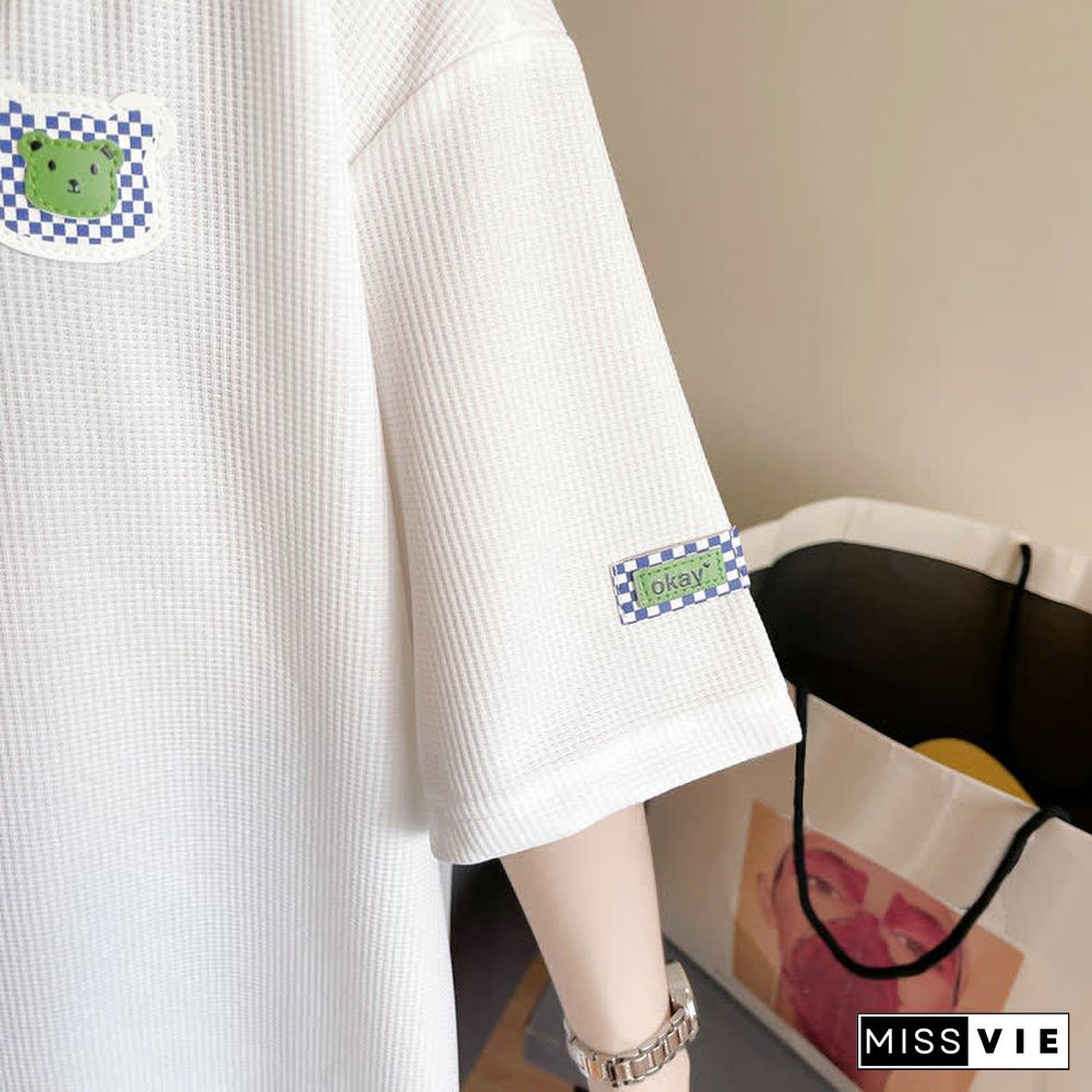 Loose Bear Embroidery Waffle Round Collar T-Shirt