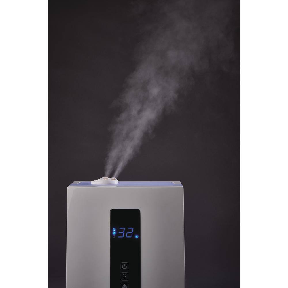 Lasko Quiet Ultrasonic Digital Warm and Cool Mist Humidifier UH300