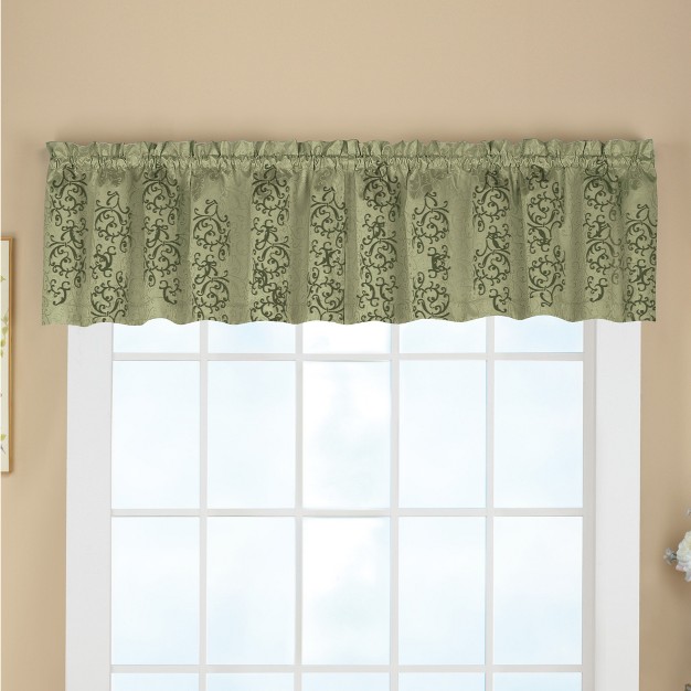 Collections Etc Thermal backed Scroll Insulated Window Valance Blocks Light Reduces Outside Noise And Provides Insulation From Heat And