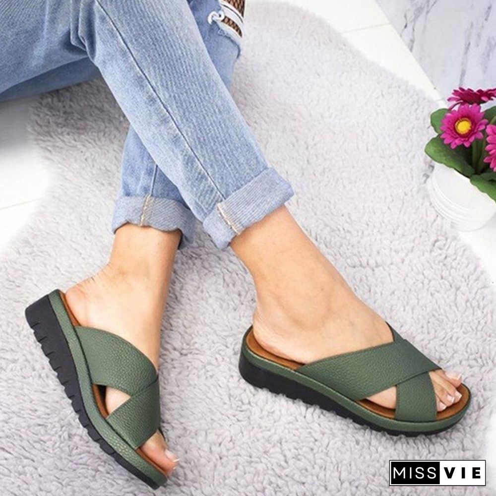 Women Cross Slippers Fashion Casual Comfy Platform Slippers Ladies Wedge Sandals Flip Flops Beach Slippers Plus Size