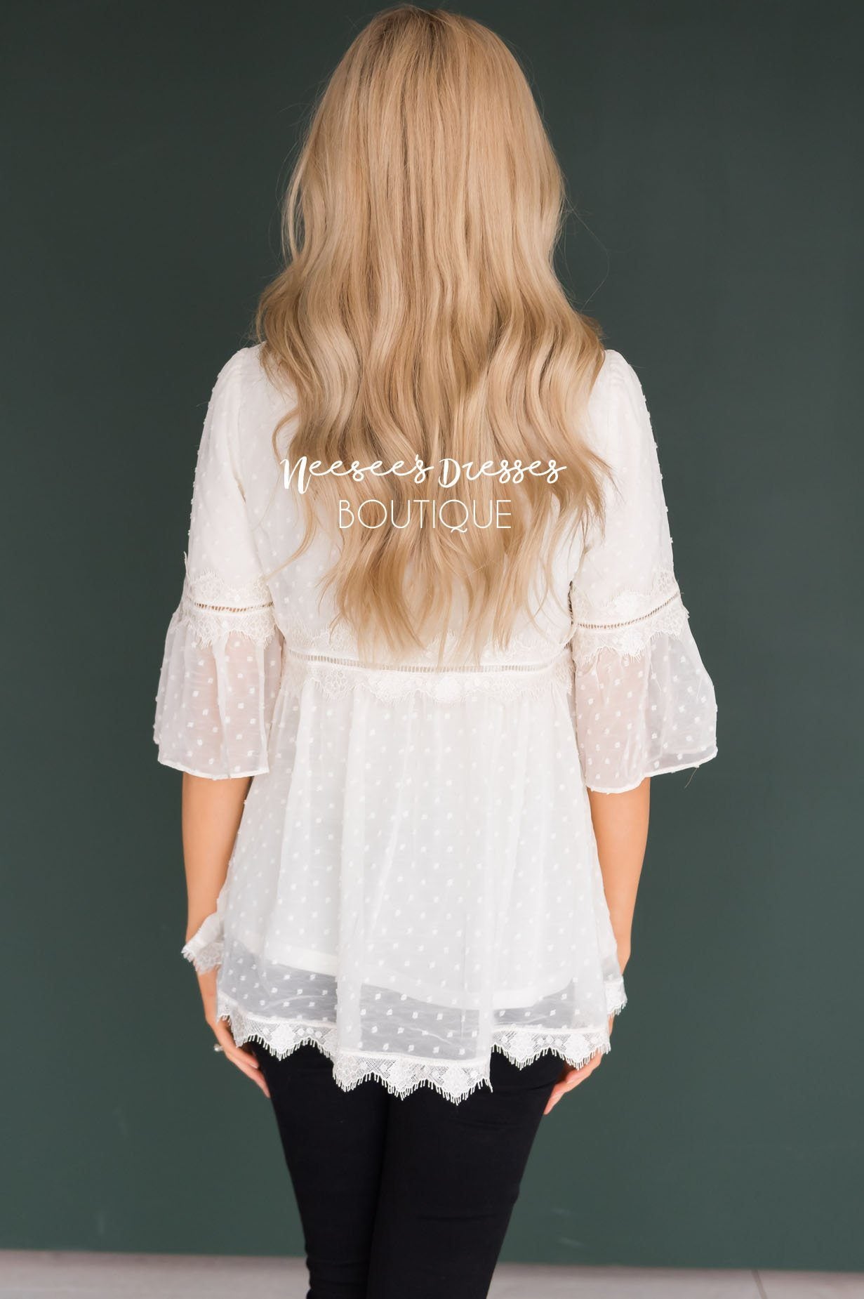 All About that Lace Blouse