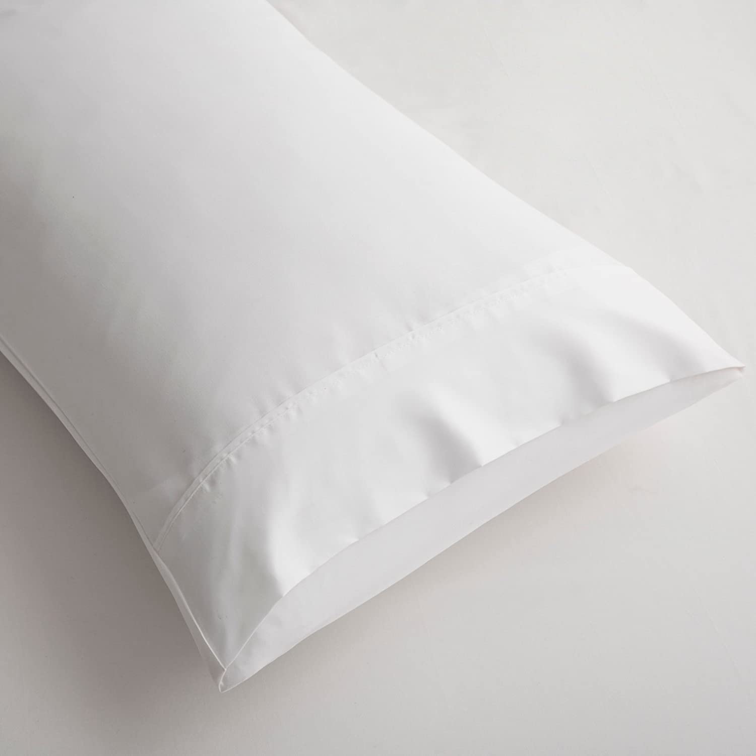 Pillowcases Envelope Closure End Easy Fit Machine Washable Super Soft and Breathable Pack of 4