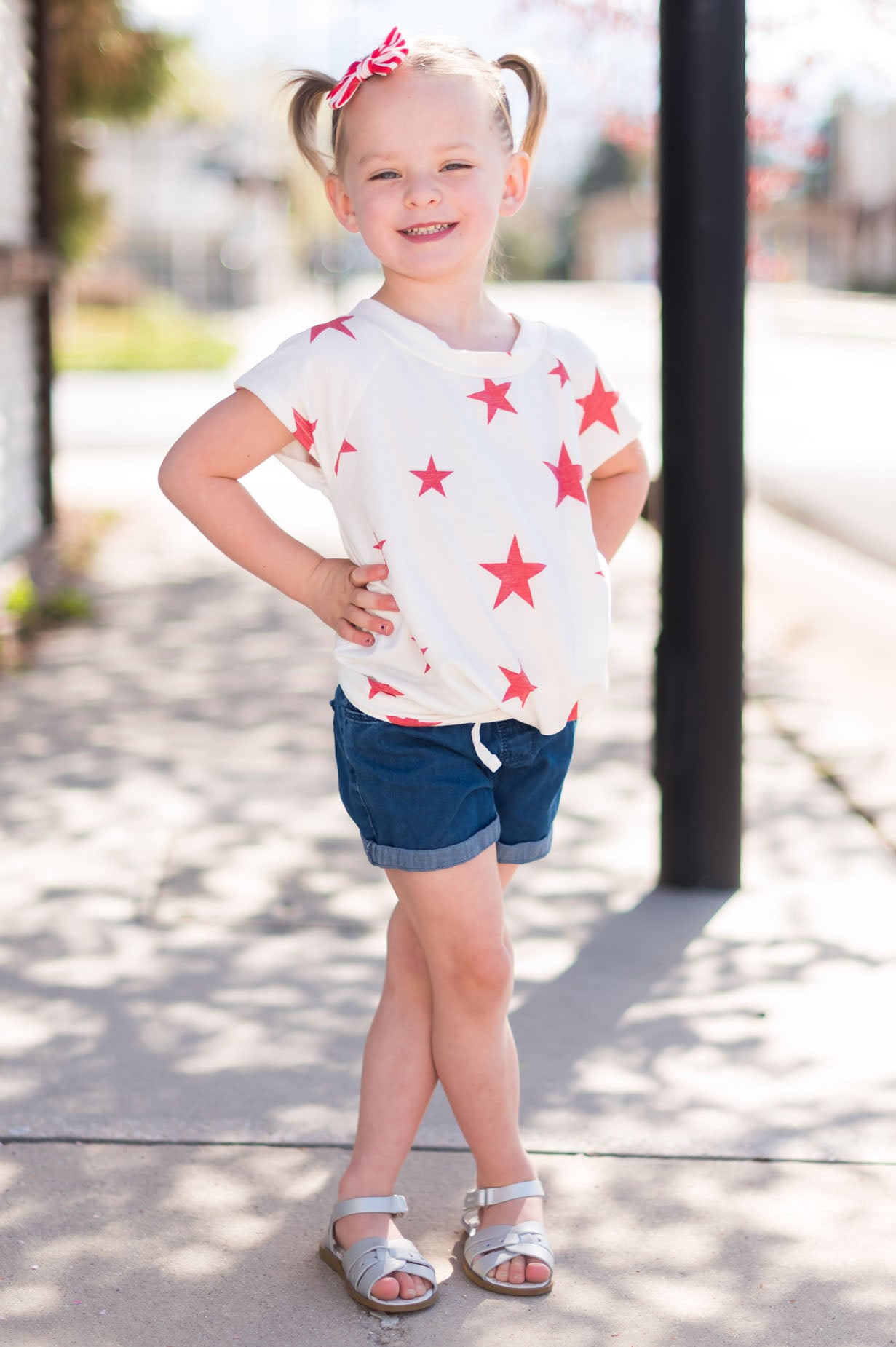 The Little Star Modest Tee