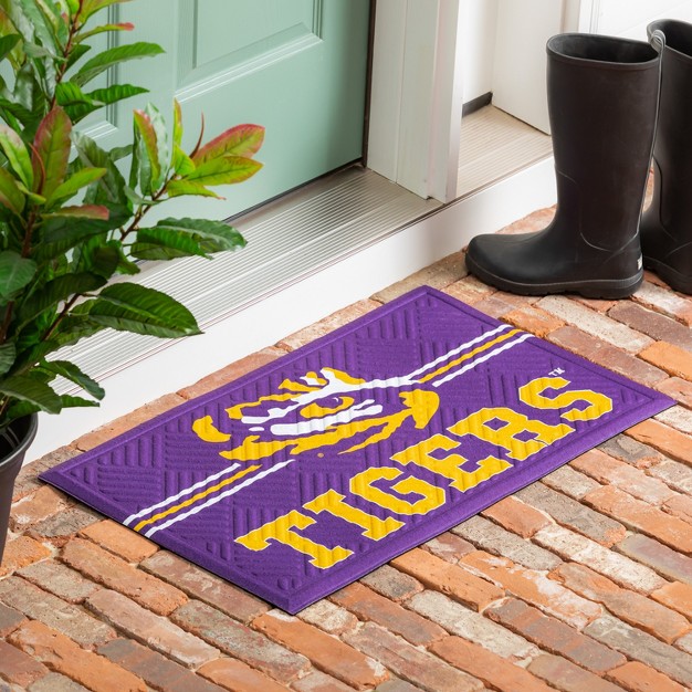 Embossed Mat Cross Hatch Louisiana State University