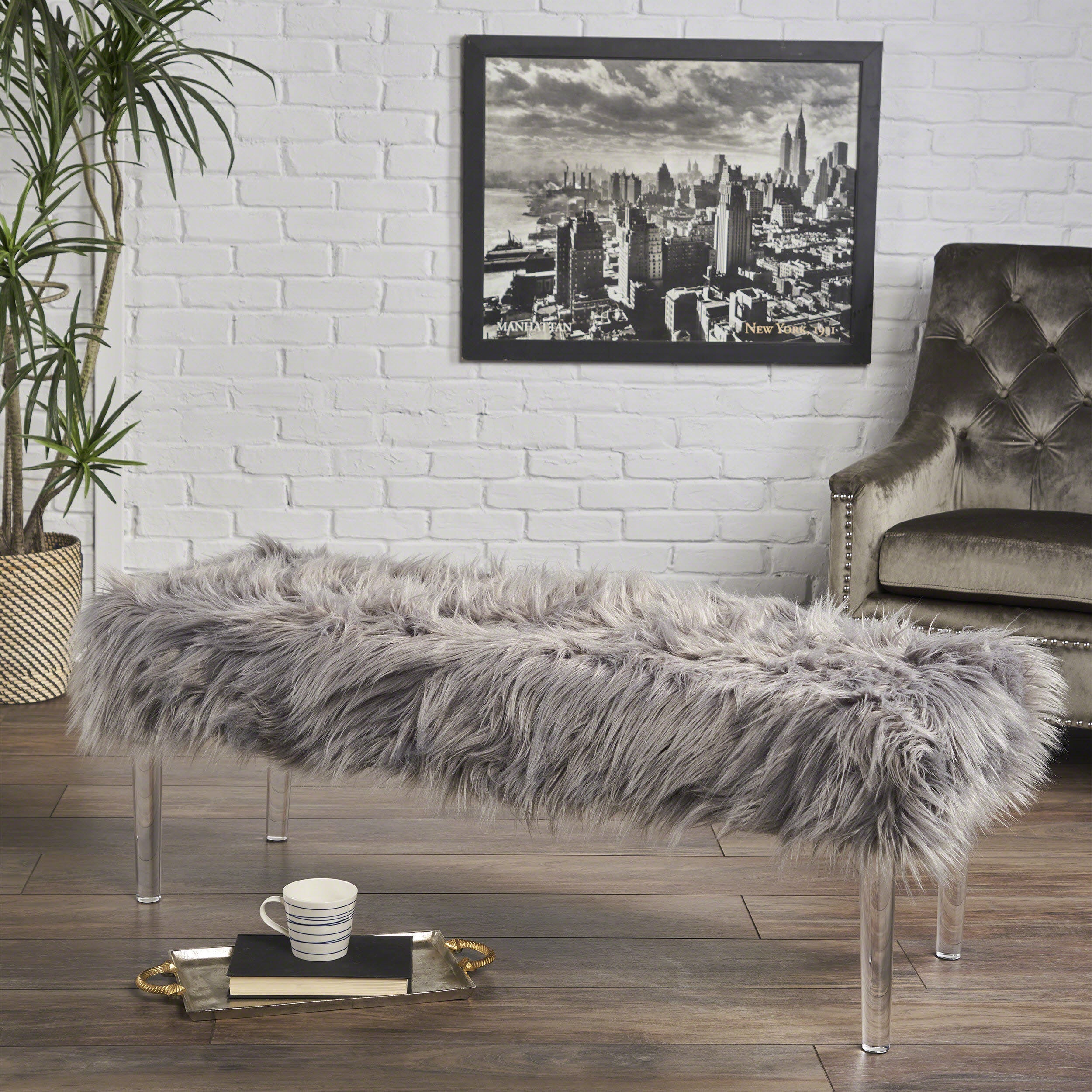 Klamma Glam Faux Fur Short and Straight Furry Ottoman