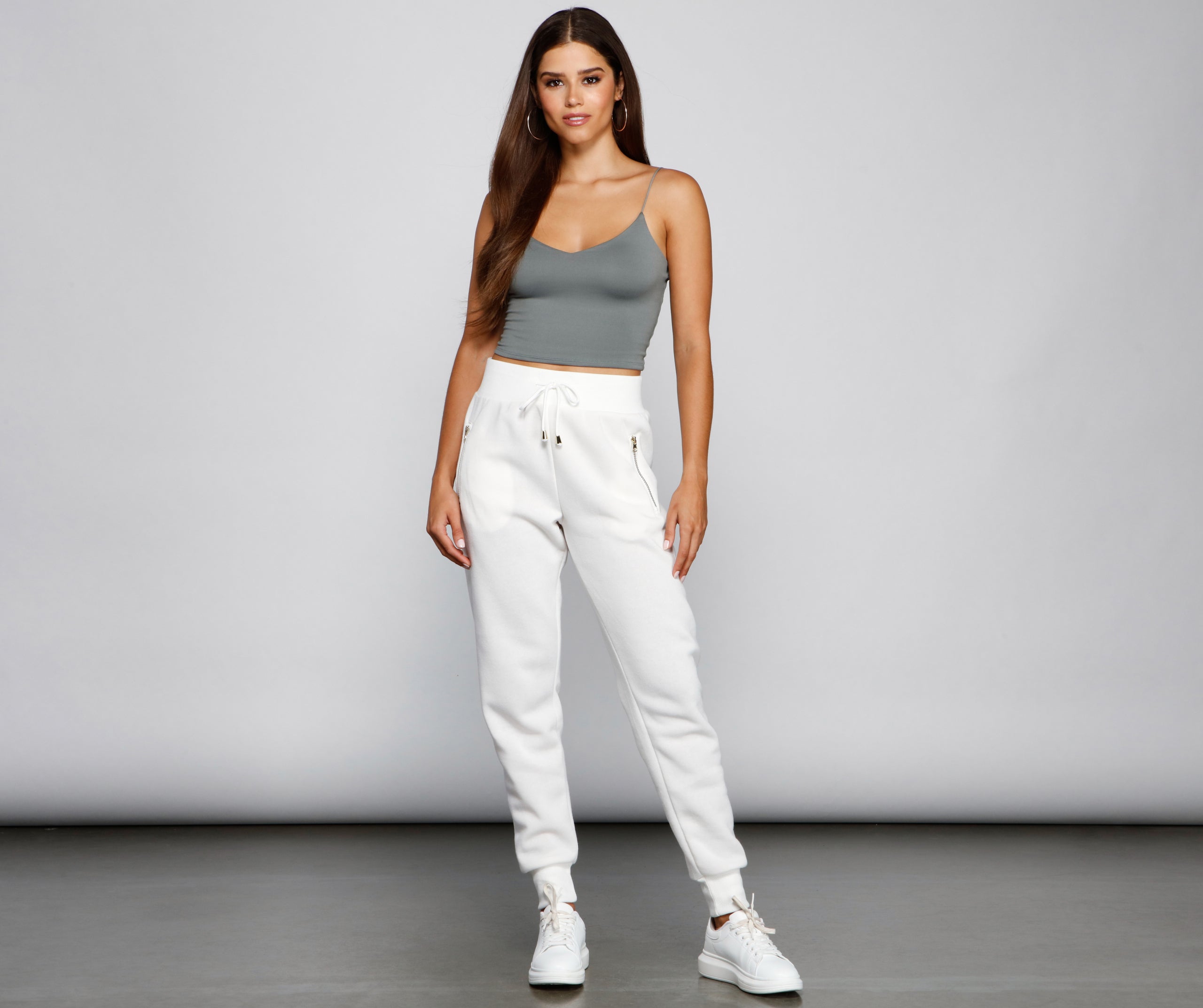 Basic Essential V-Neck Crop Top