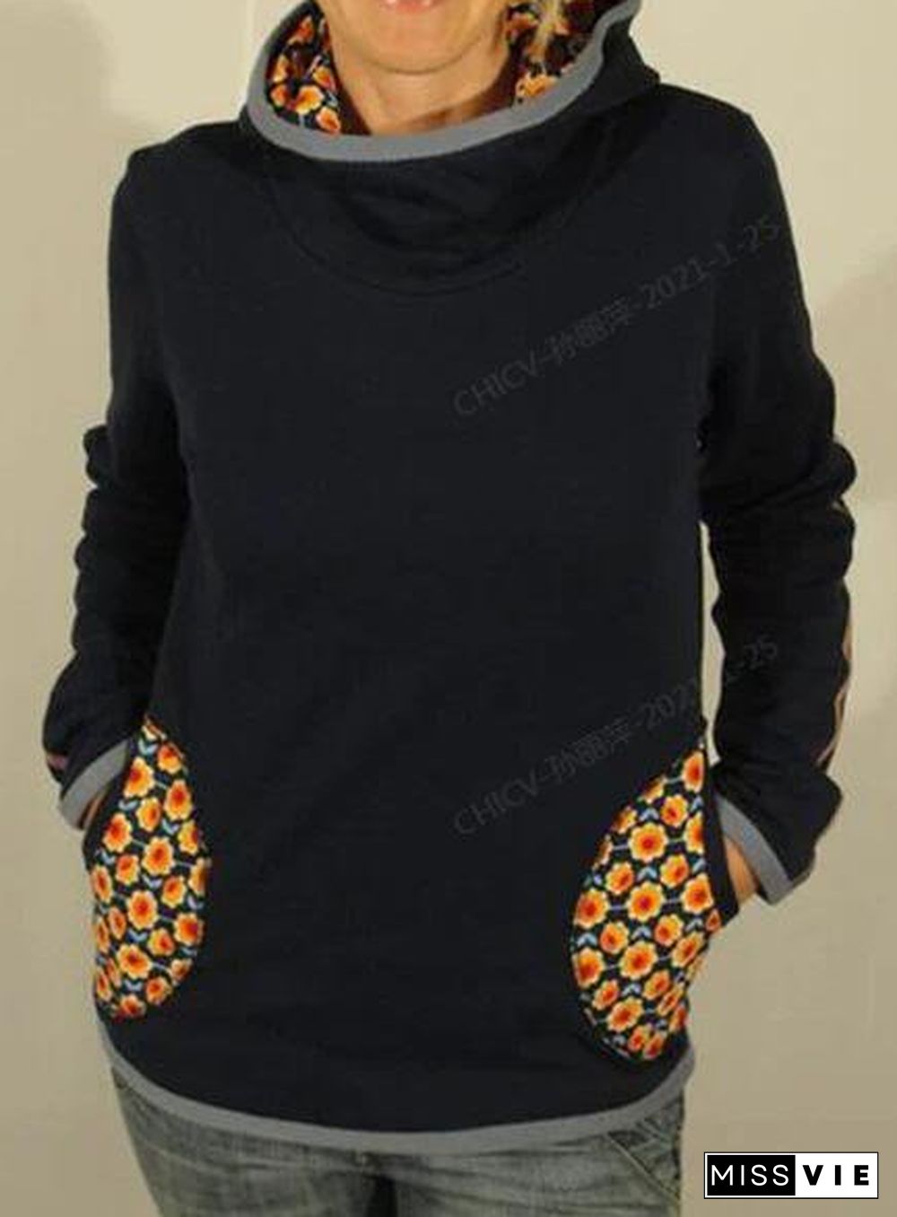 Black Long Sleeve Printed Sweatshirts