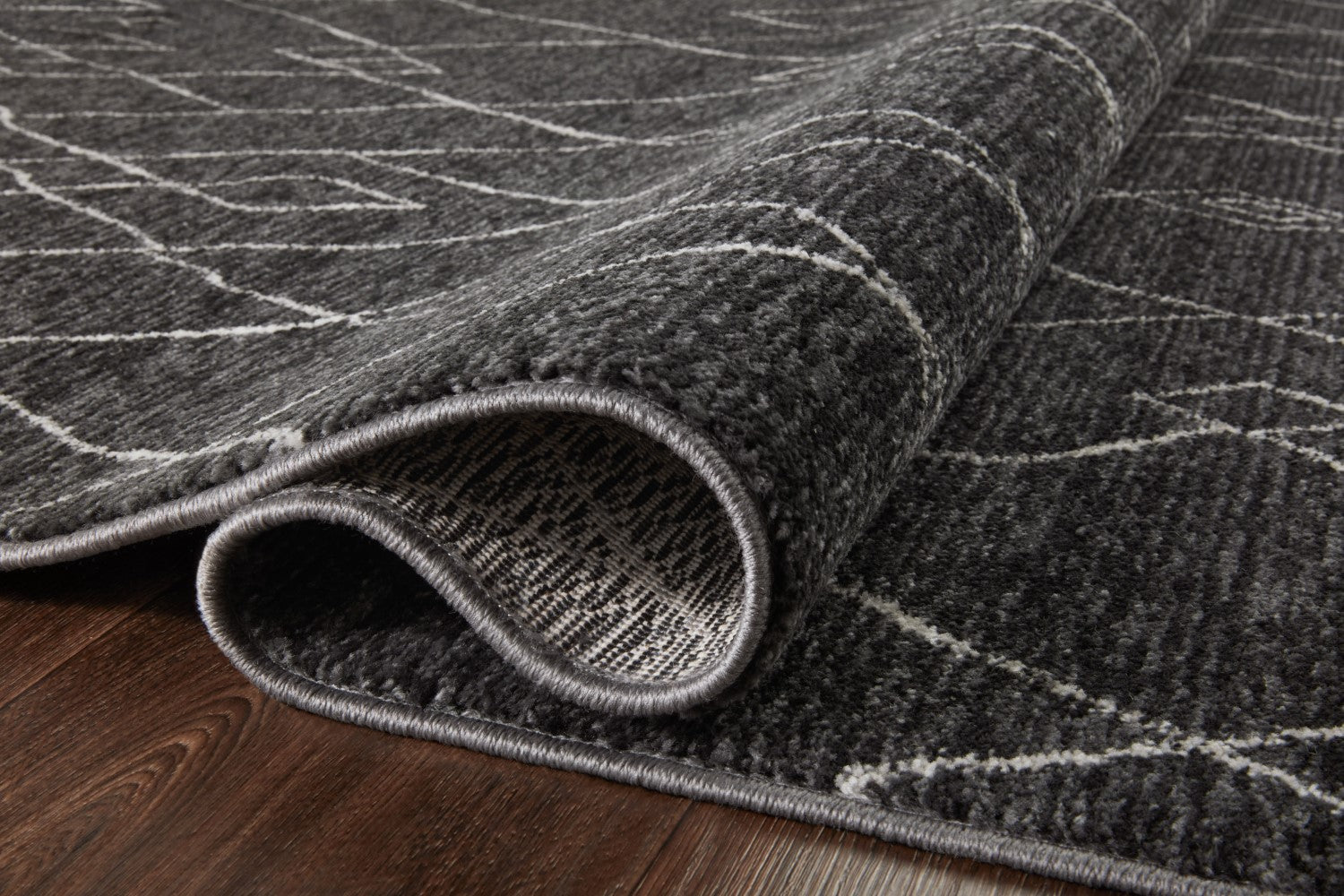 Vance Charcoal / Dove Rug