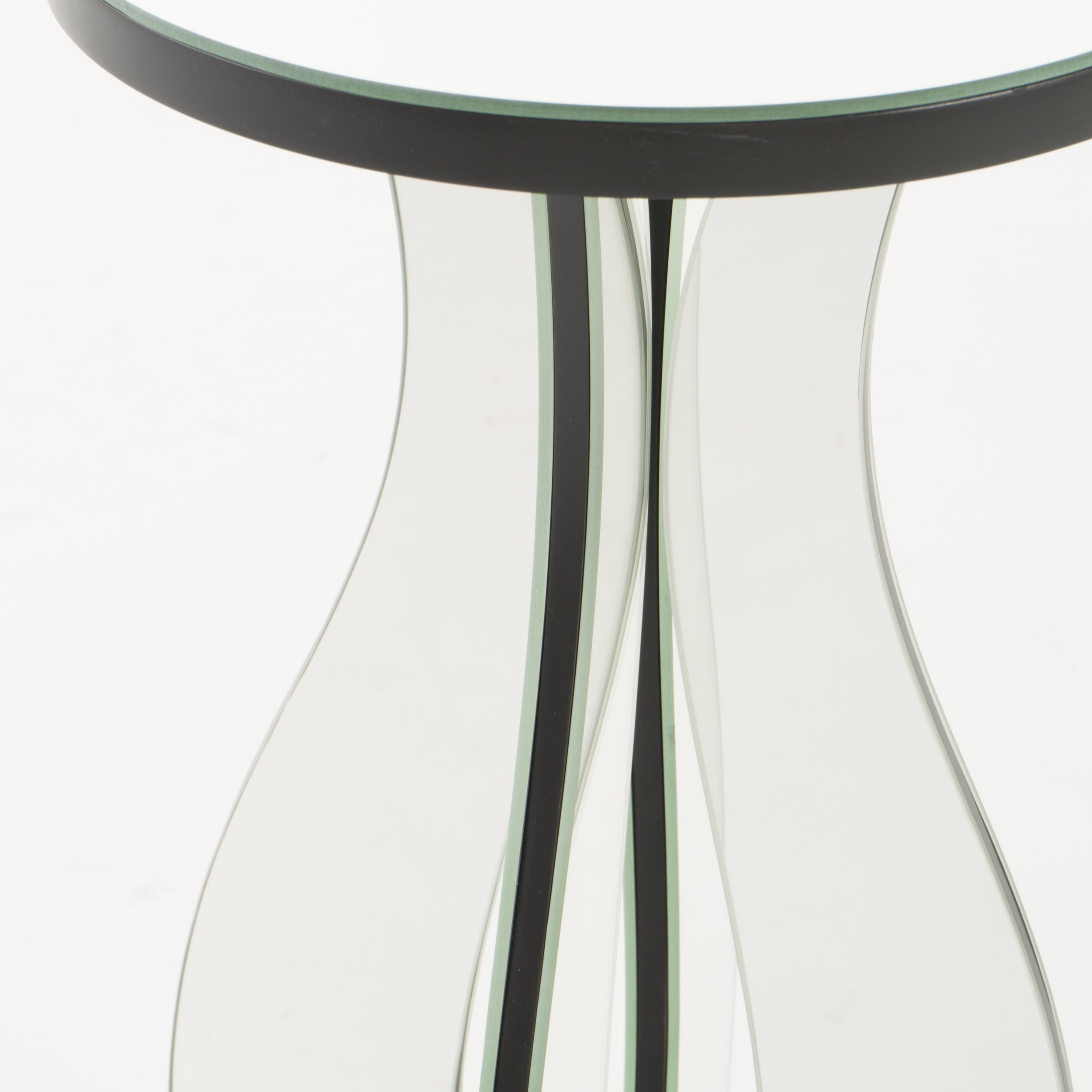 Tyne Modern Glam Curvy Mirror Accent Table with Circular Tabletop