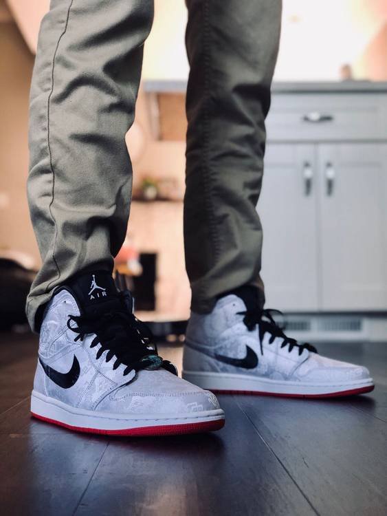 CLOT x Air Jordan 1 Mid 'Fearless' CU2804-100